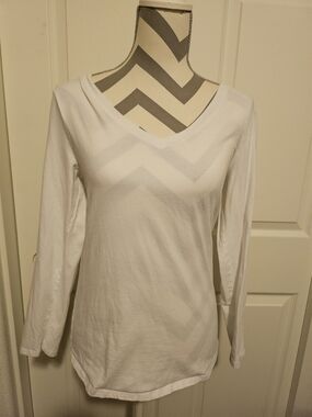 Veto White V-Neck Long Sleeve Tee